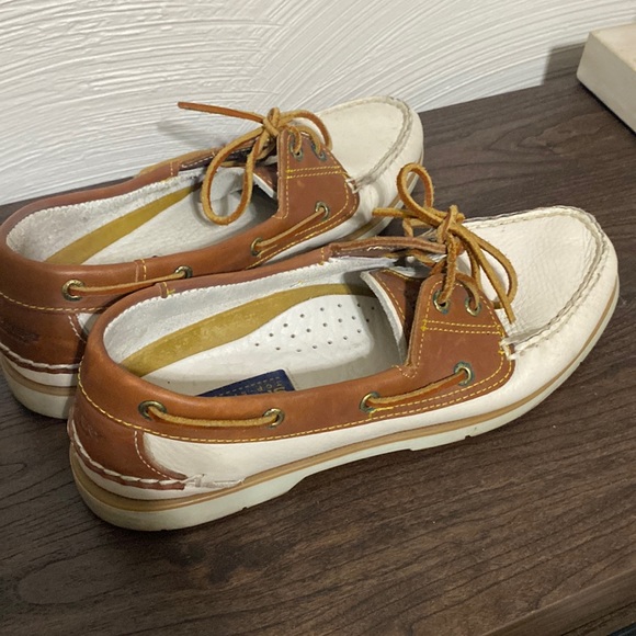 sperry top sider women’s shoes size 9 leather shoes :) - Picture 4 of 5